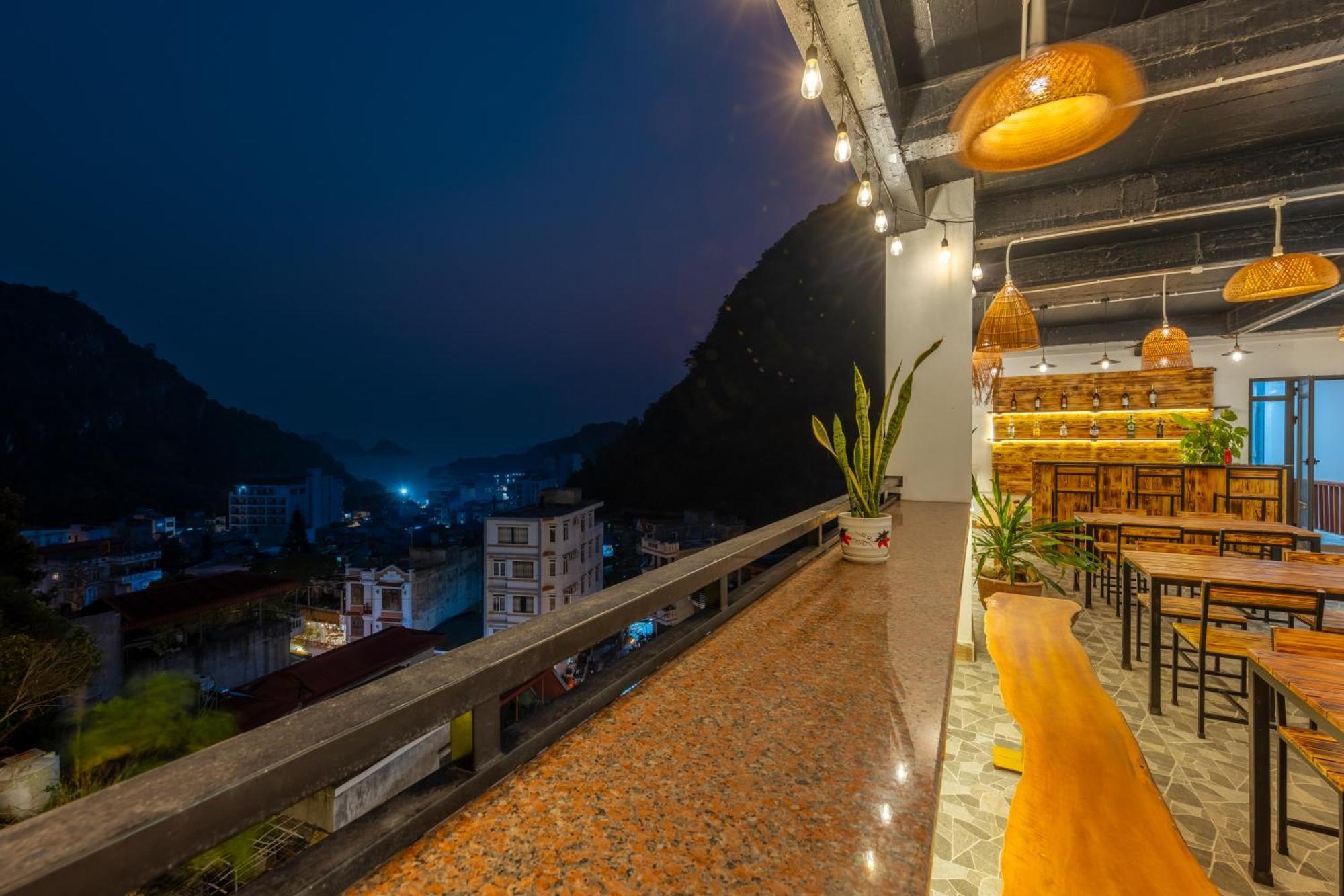 Cat Ba Xanh Spring Garden Hotel Dong Khe Sau Esterno foto